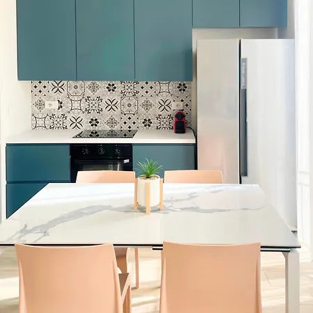 Blu Iris Διαμέρισμα Lesa