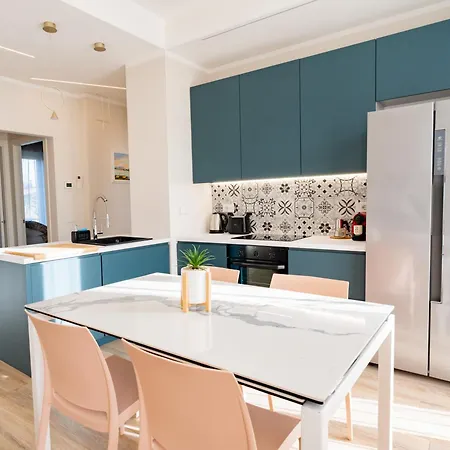 Apartment Blu Iris Lesa